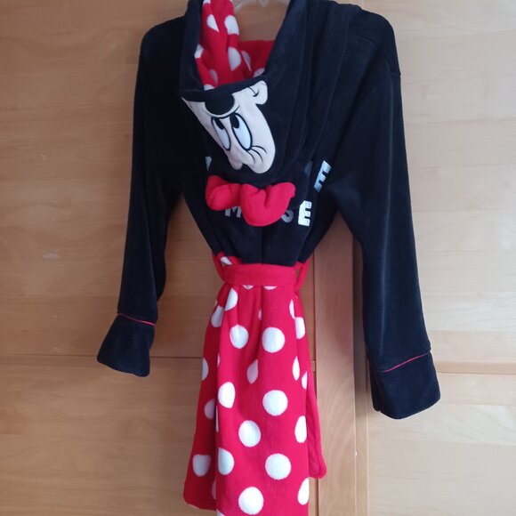 Disney Other - NEW Disney Minnie Mouse Hooded Robe - size Small